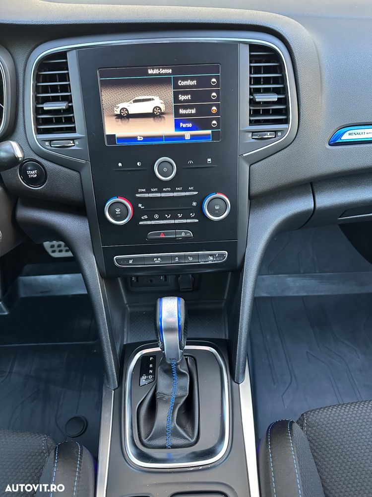 Renault Megane ENERGY TCe 205 EDC GT - 9