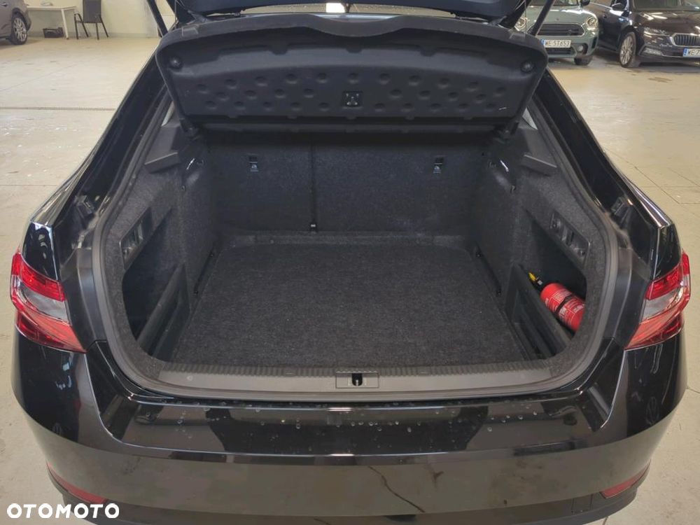 Skoda Superb - 16
