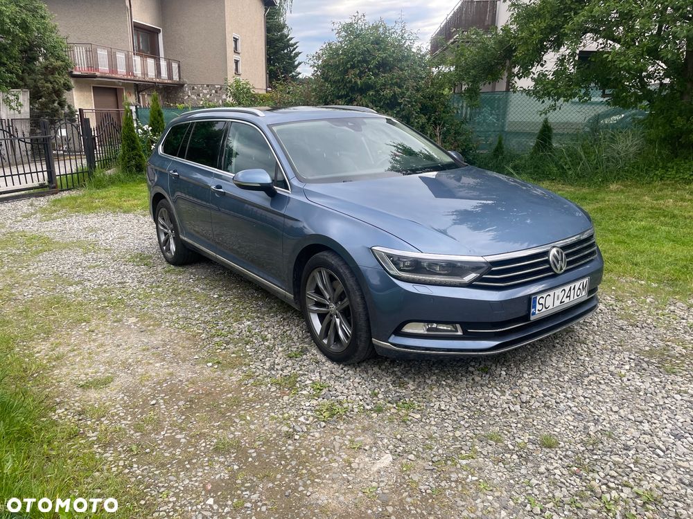 Volkswagen Passat - 2