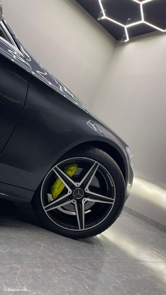 Mercedes-Benz C 220 (BlueTEC) d Station 7G-TRONIC AMG Line - 7