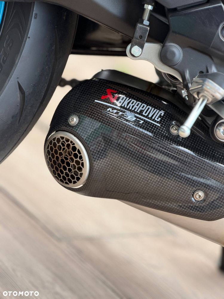 Yamaha MT - 4