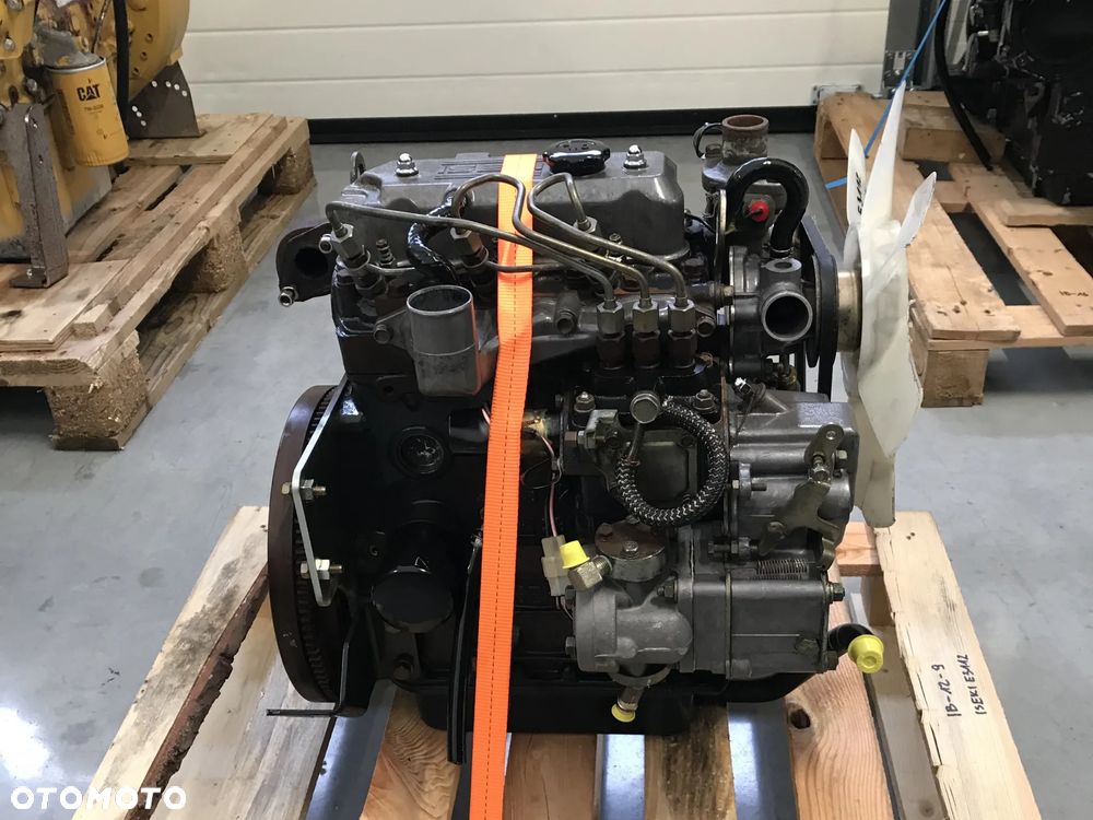 SILNIK ISEKI E3112 15,7 KW 3-CYLINDROWY DIESEL 6503 zł netto - 5
