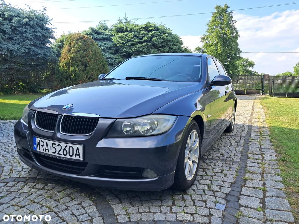 BMW Seria 3 318d - 3