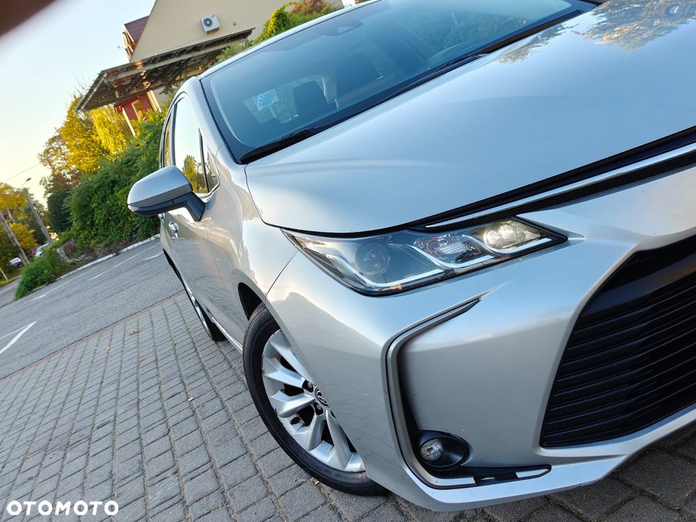 Toyota Corolla 1.5 Comfort - 26