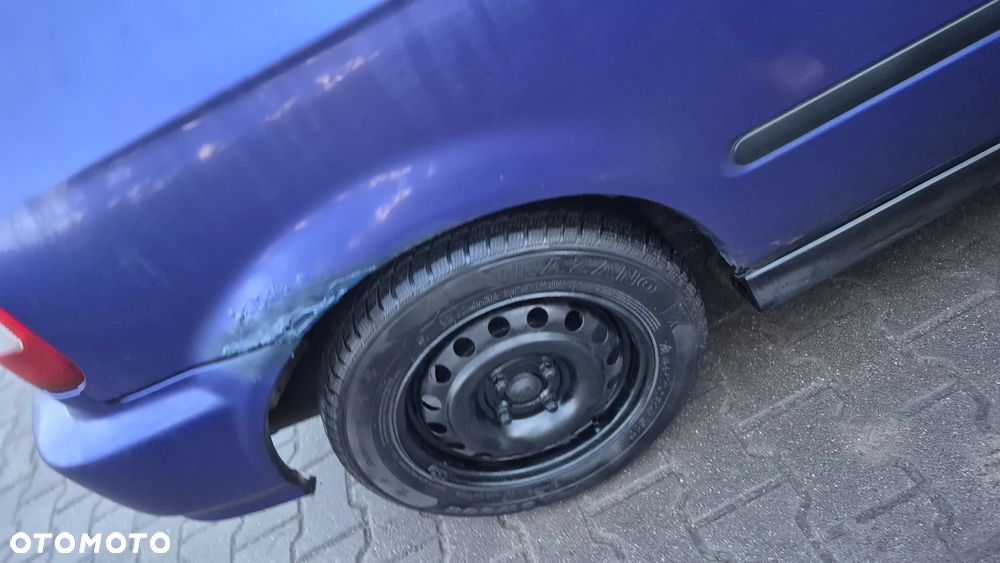 Honda Civic 1.4i - 13