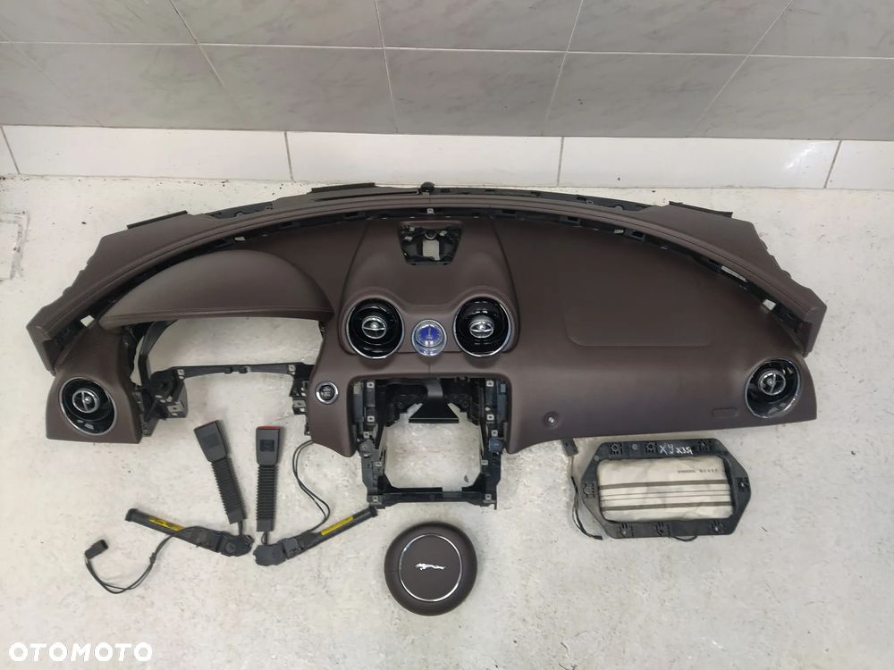 JAGUAR XJ X351 DESKA KONSOLA KOKPIT PODUSZKA POWIETRZNA AIRBAG PASAŻERA KIEROWNICY ZAPINKA NAPINACZ PASÓW BEZPIECZEŃSTWA BRĄZOWA ORYGINAŁ - 2