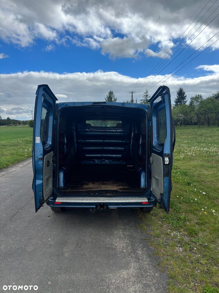 Opel Vivaro - 13