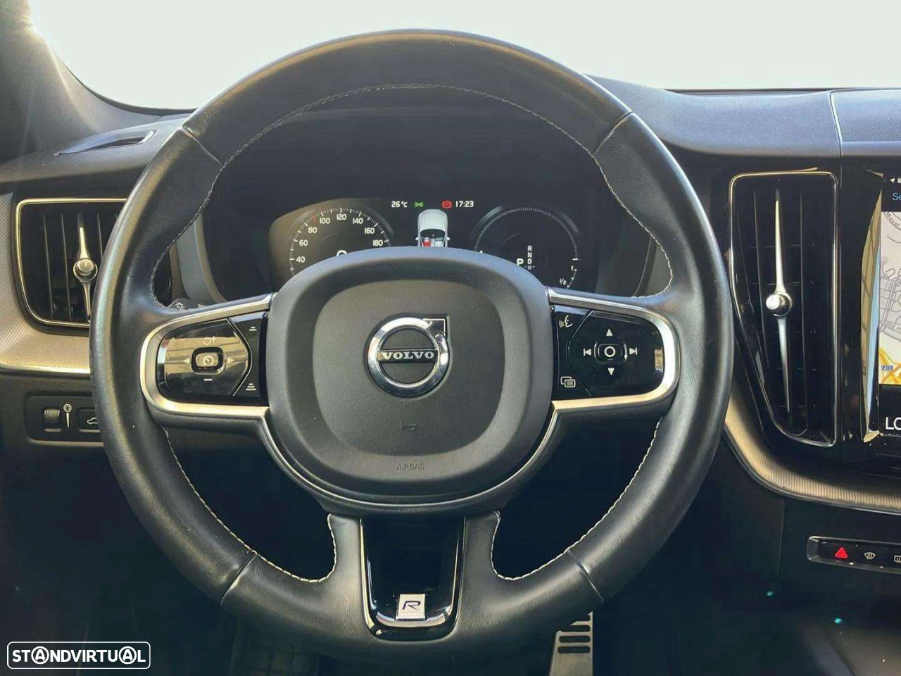 Volvo XC 60 2.0 T8 PHEV R-Design Expression AWD - 12