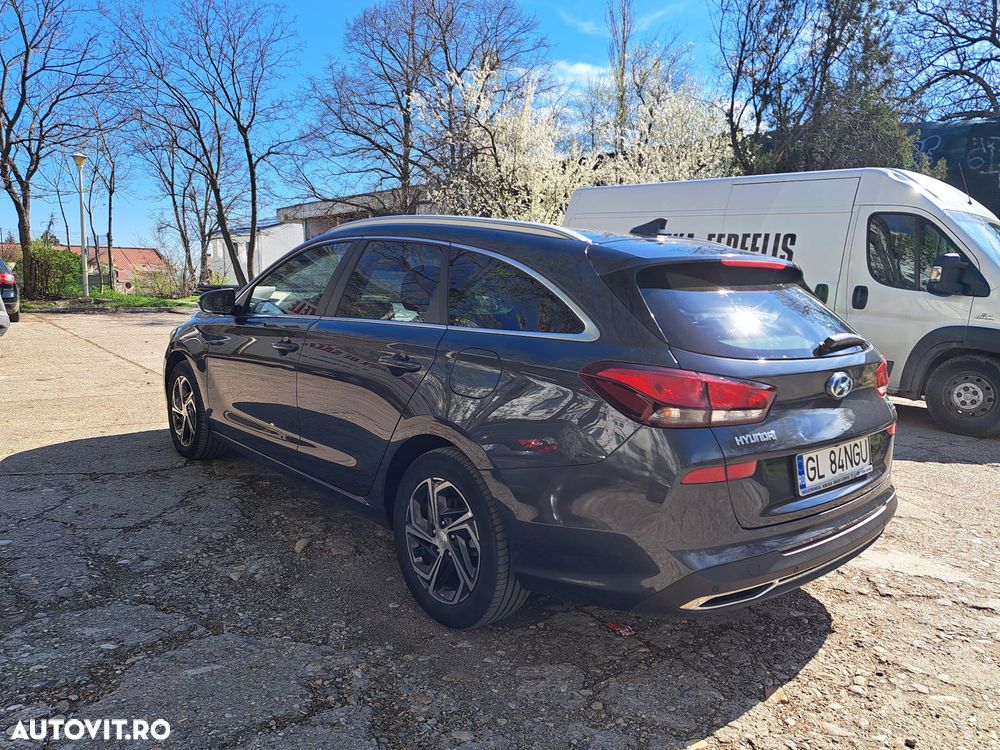 Hyundai i30 1.5 Pure - 32