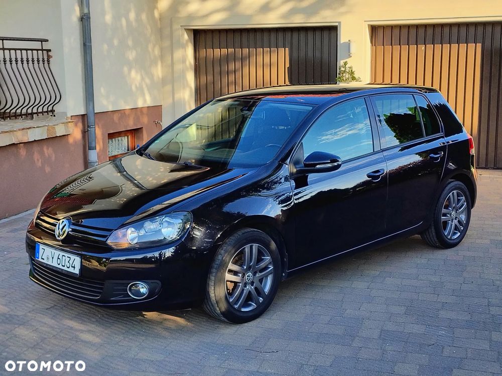 Volkswagen Golf 1.6 Trendline - 1