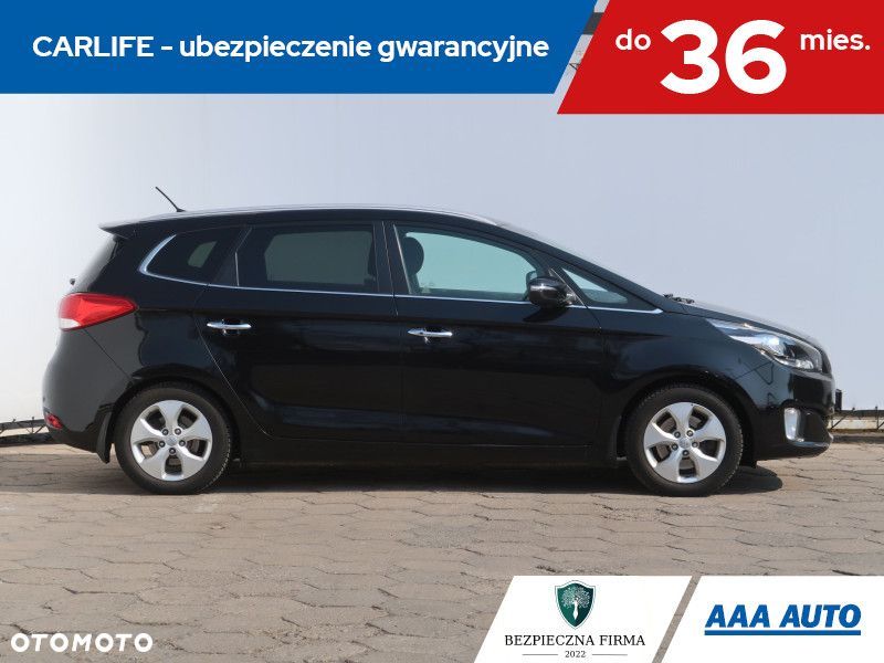 Kia Carens - 7