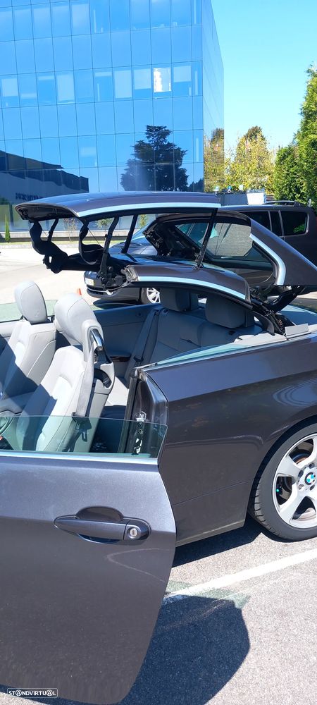 BMW 320 i Cabrio - 4