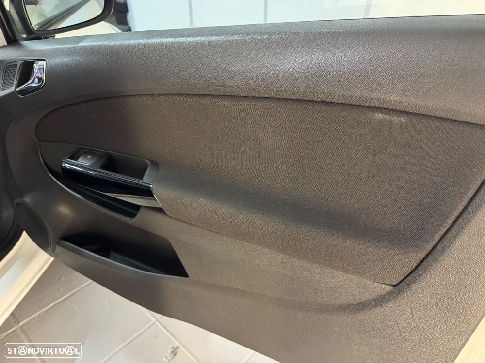 Opel Corsa - 20