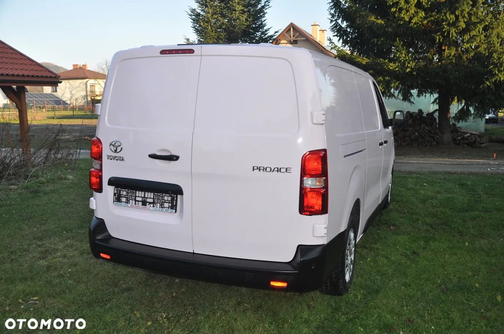 Toyota PROACE - 10