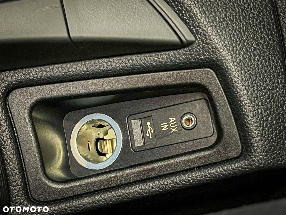 BMW Seria 1 116d - 27