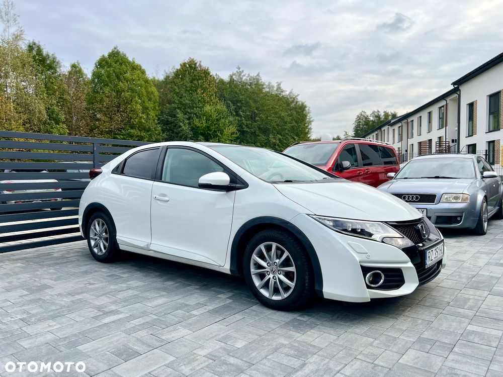 Honda Civic 1.8 i-VTEC Automatik Executive - 11