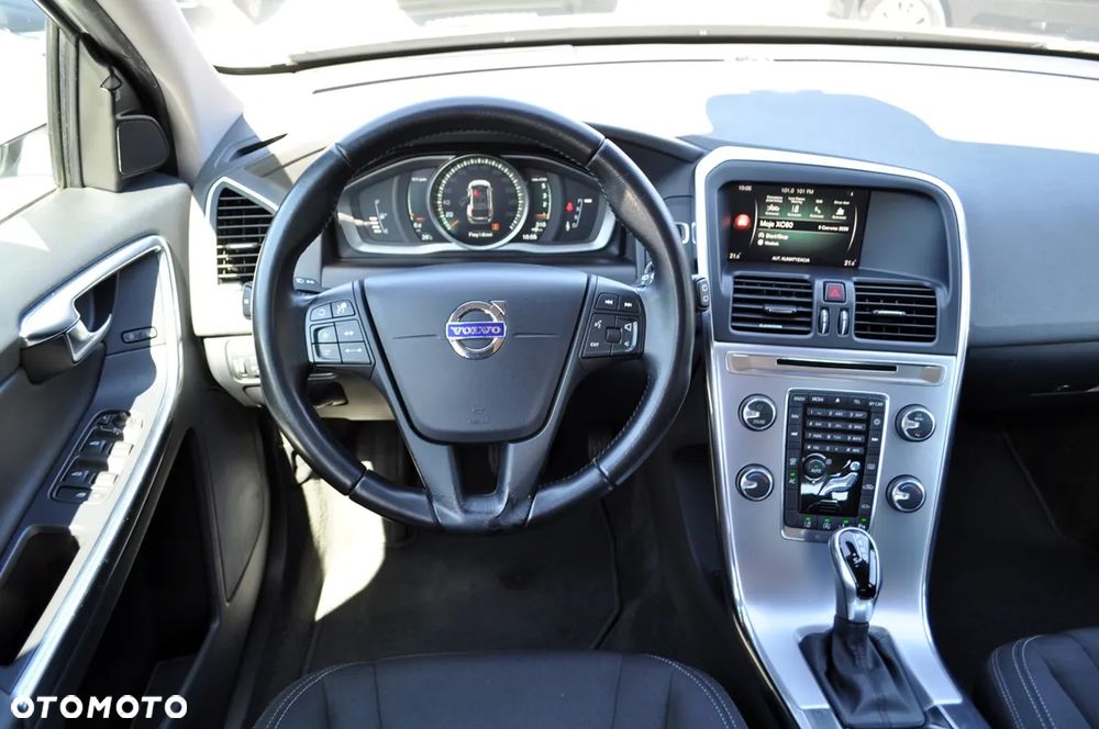 Volvo XC 60 D3 Drive-E Momentum - 14