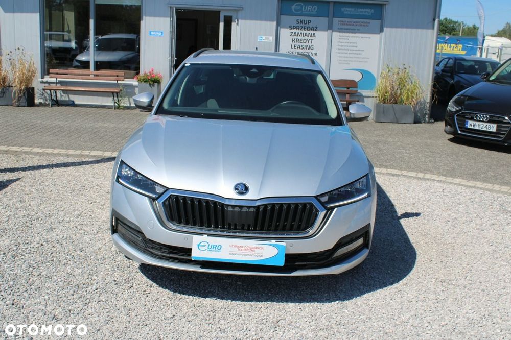 Skoda Octavia 2023 photo 3