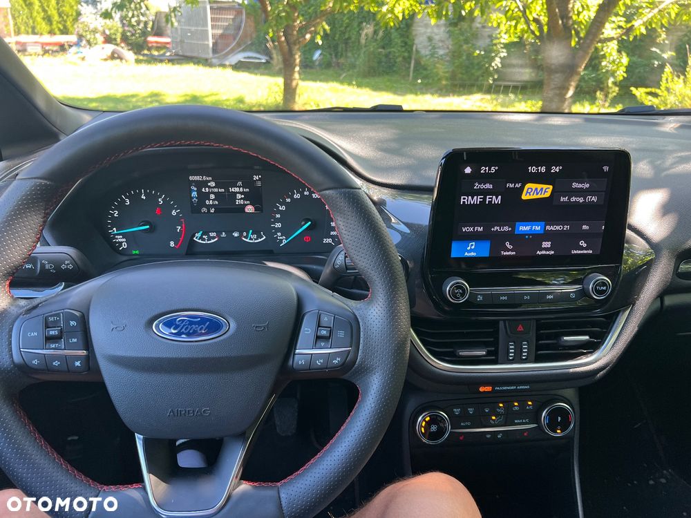 Ford Fiesta 1.0 EcoBoost Hybrid S&S ST-LINE X - 22