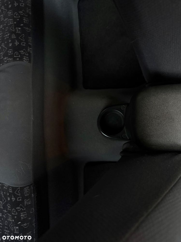 Opel Corsa - 10
