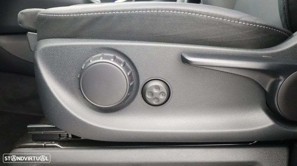 Mercedes-Benz V 250 d Longo Avantgarde - 27