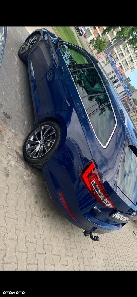 Skoda Superb 2.0 TDI DSG L&K - 2