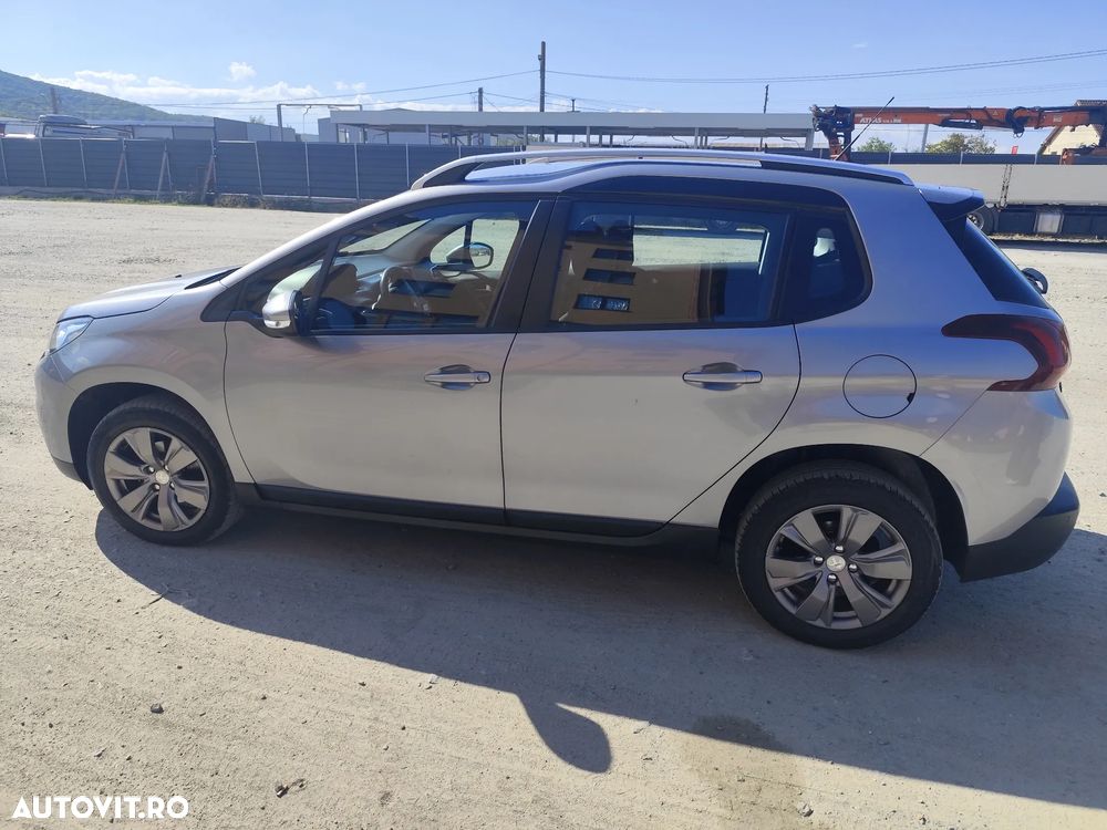 Peugeot 2008 - 4