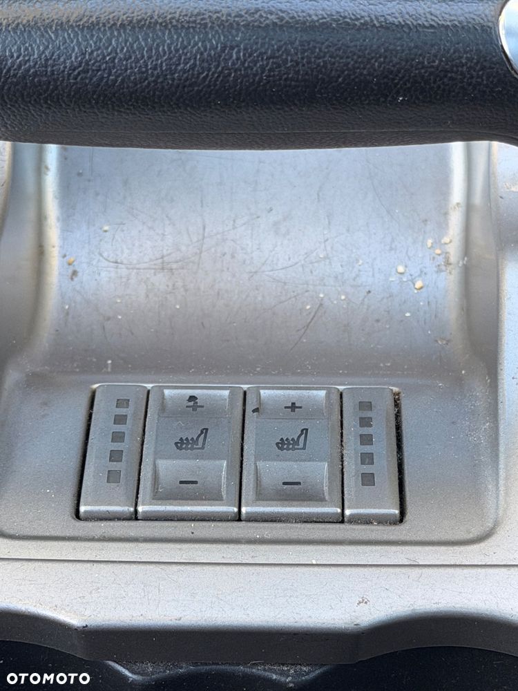 Ford S-Max 2.0 TDCi DPF Trend - 29