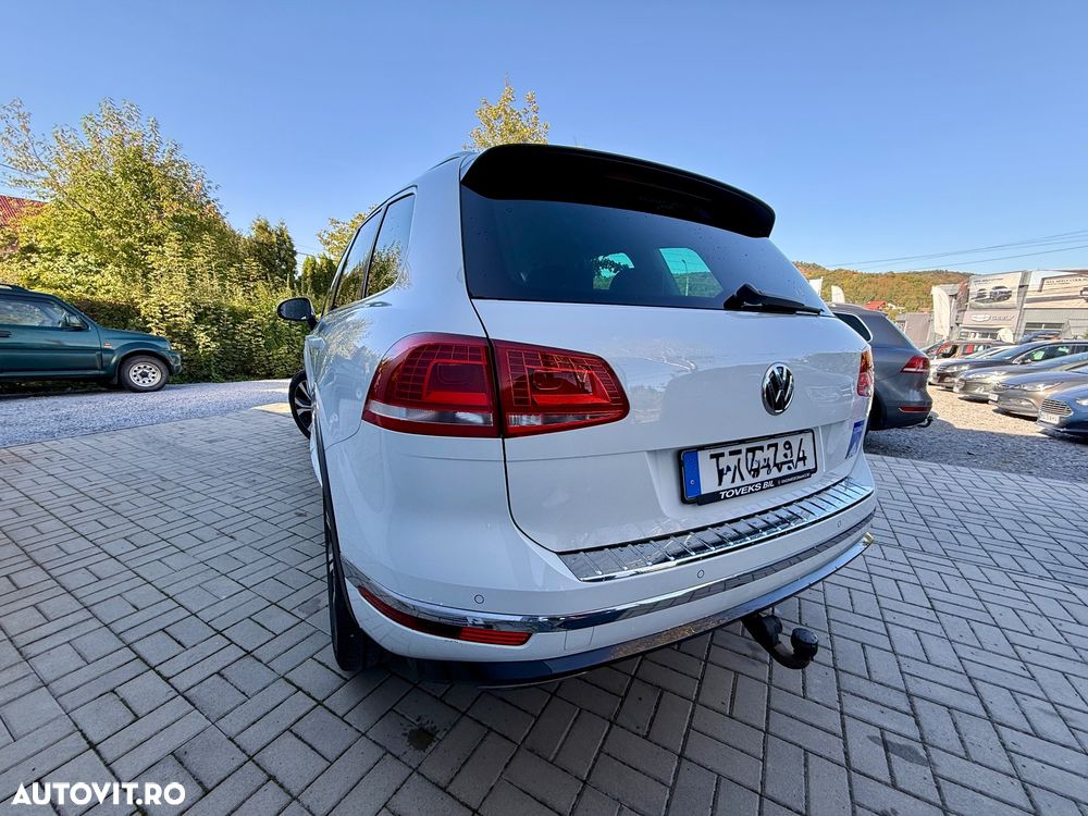 Volkswagen Touareg V6 TDI BMT Supreme Plus - 4