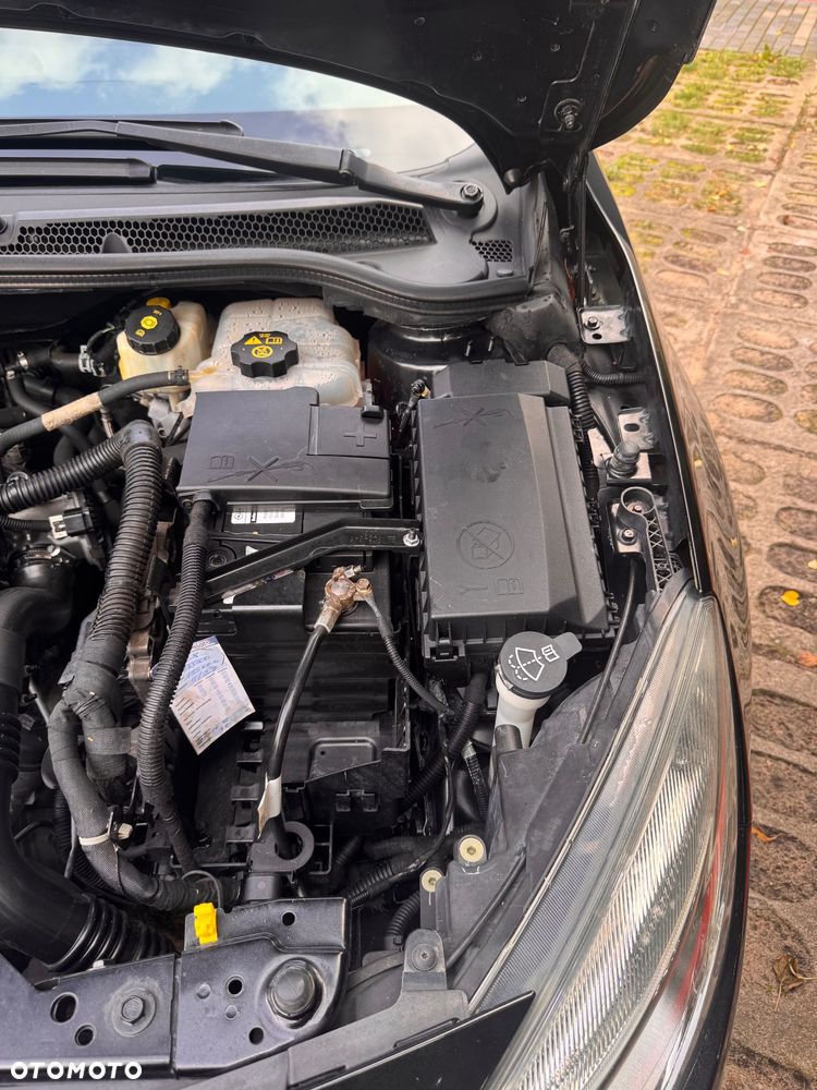 Opel Astra 1.4 Turbo Active - 23