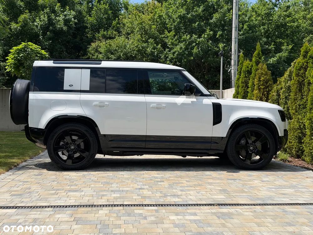 Land Rover Defender 3.0 D300 mHEV X-Dynamic HSE - 7