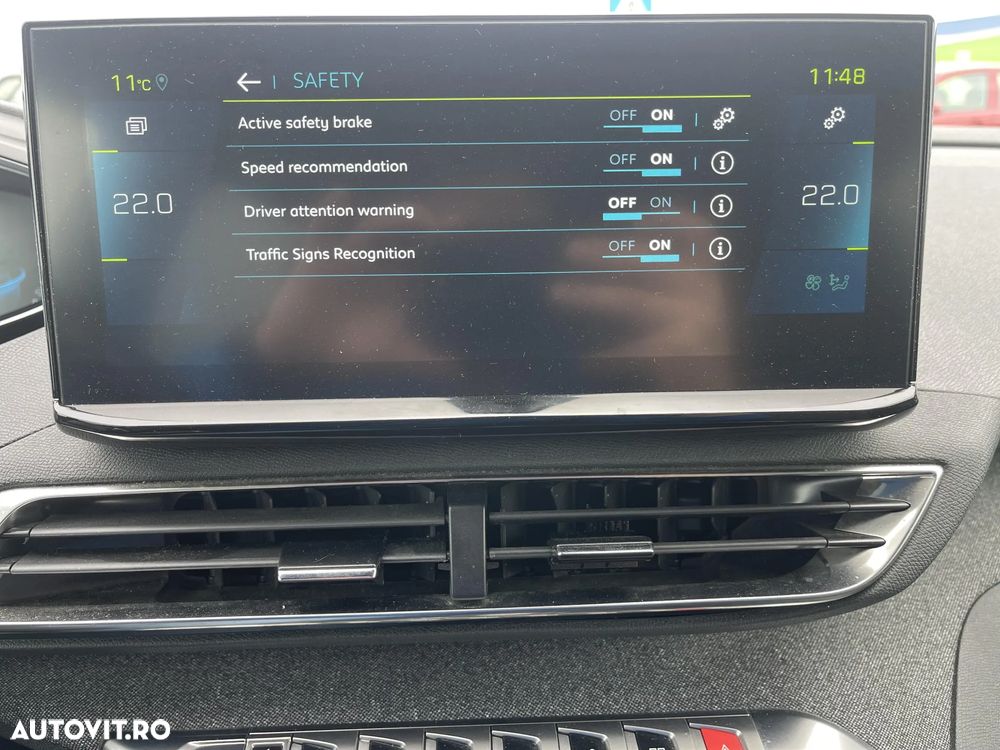 Peugeot 3008 PHEV 300 EAT8 4X4 Allure Pack - 21