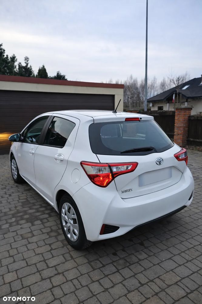 Toyota Yaris - 5