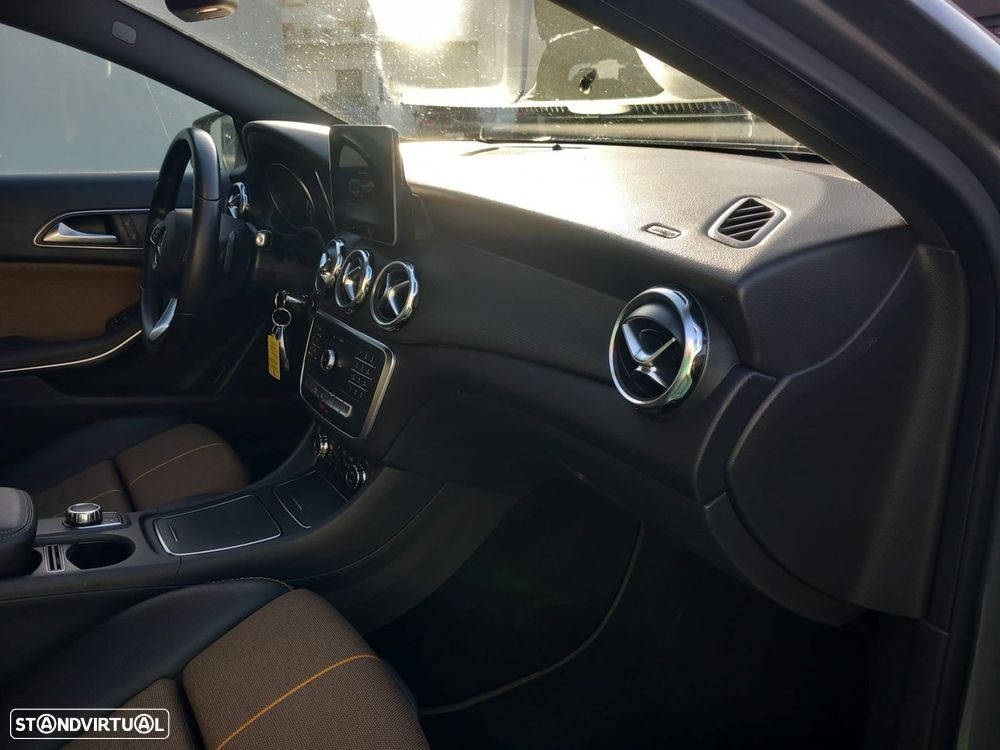 Mercedes-Benz GLA 180 d Style Aut. - 12