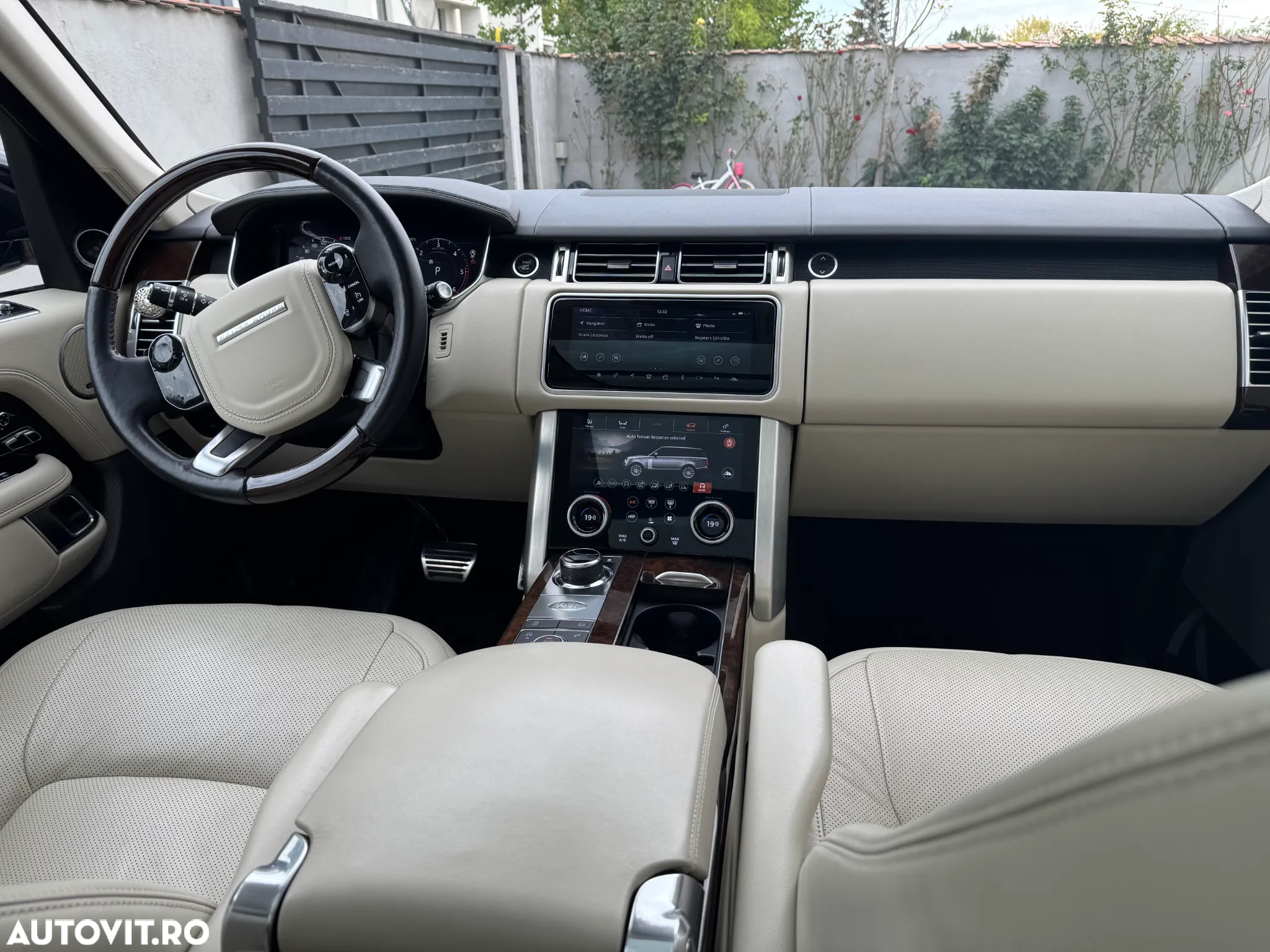 Land Rover Range Rover 3.0 I TDV6 Vogue - 13