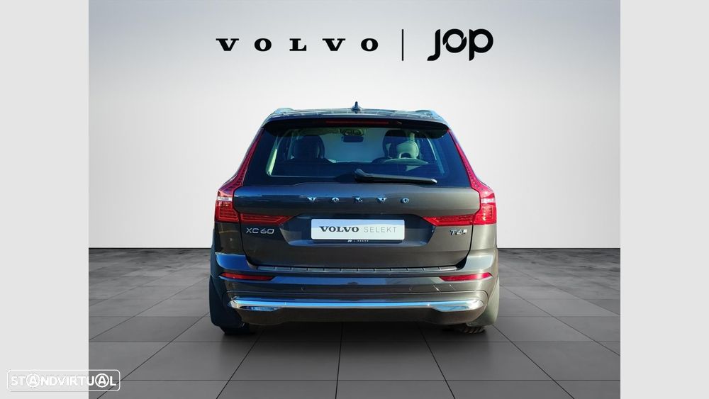 Volvo XC 60 2.0 T6 PHEV Core AWD - 4