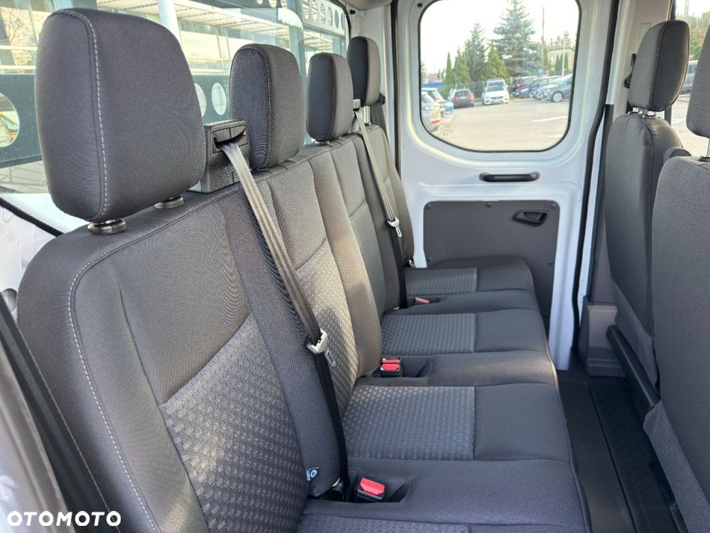 Ford Transit - 16