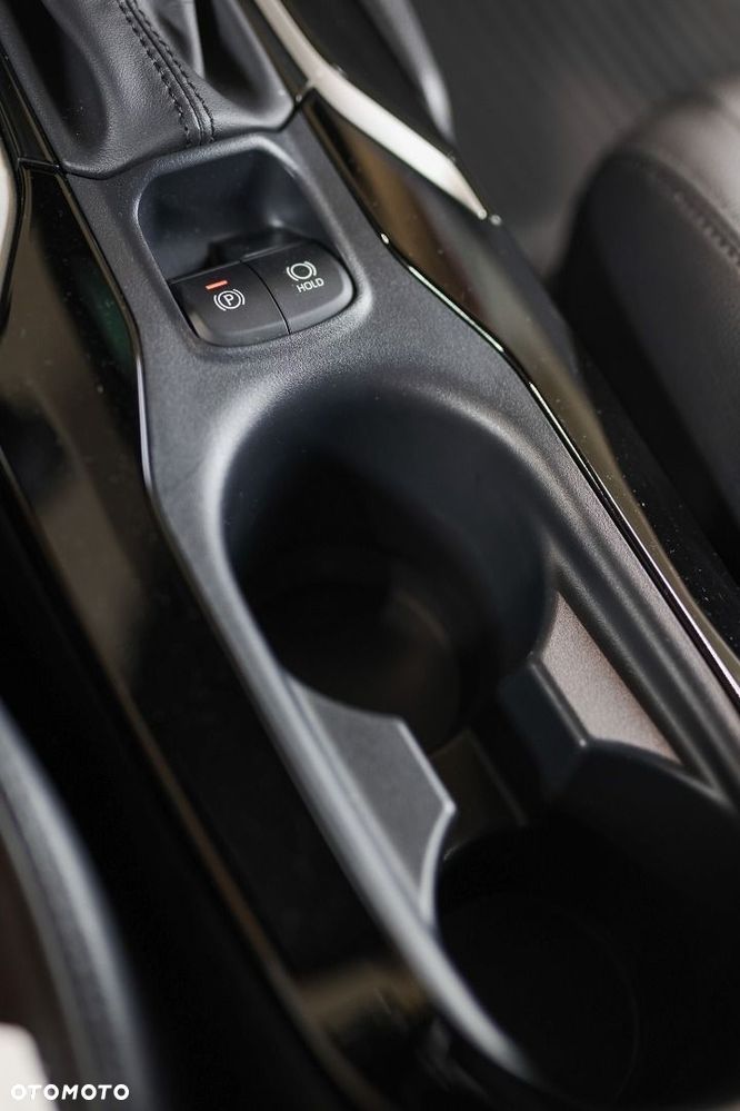 Toyota Corolla Cross - 19