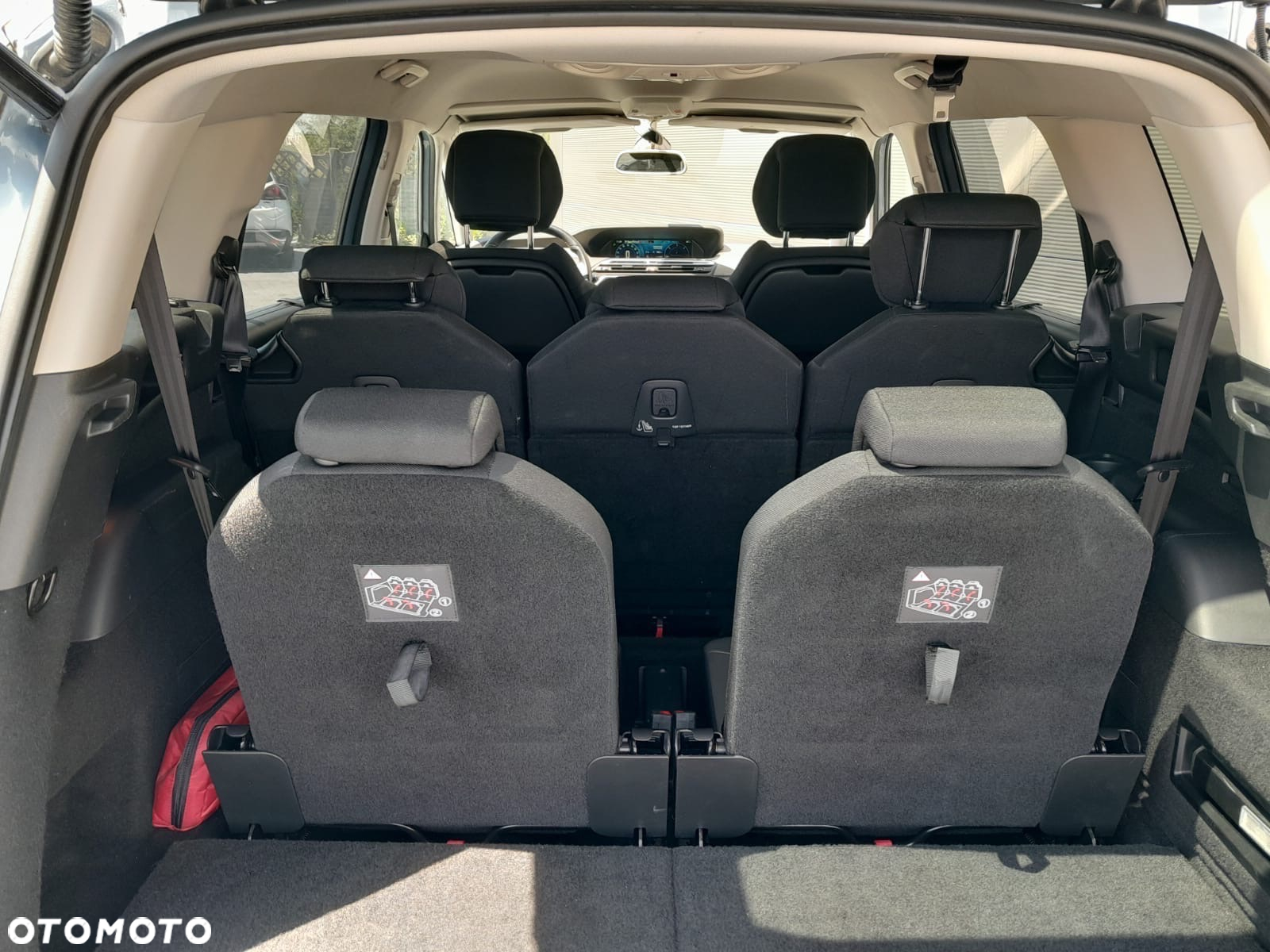 Citroën C4 Grand Picasso 1.6 e-HDi Exclusive - 16