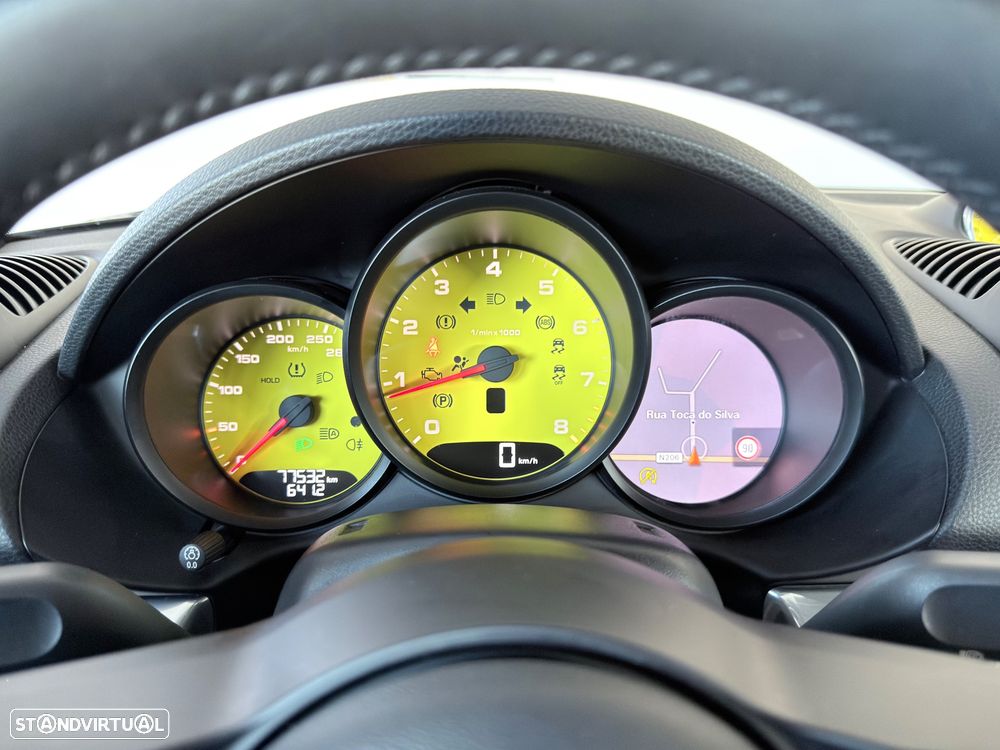 Porsche 718 Cayman 2.0 T - 18