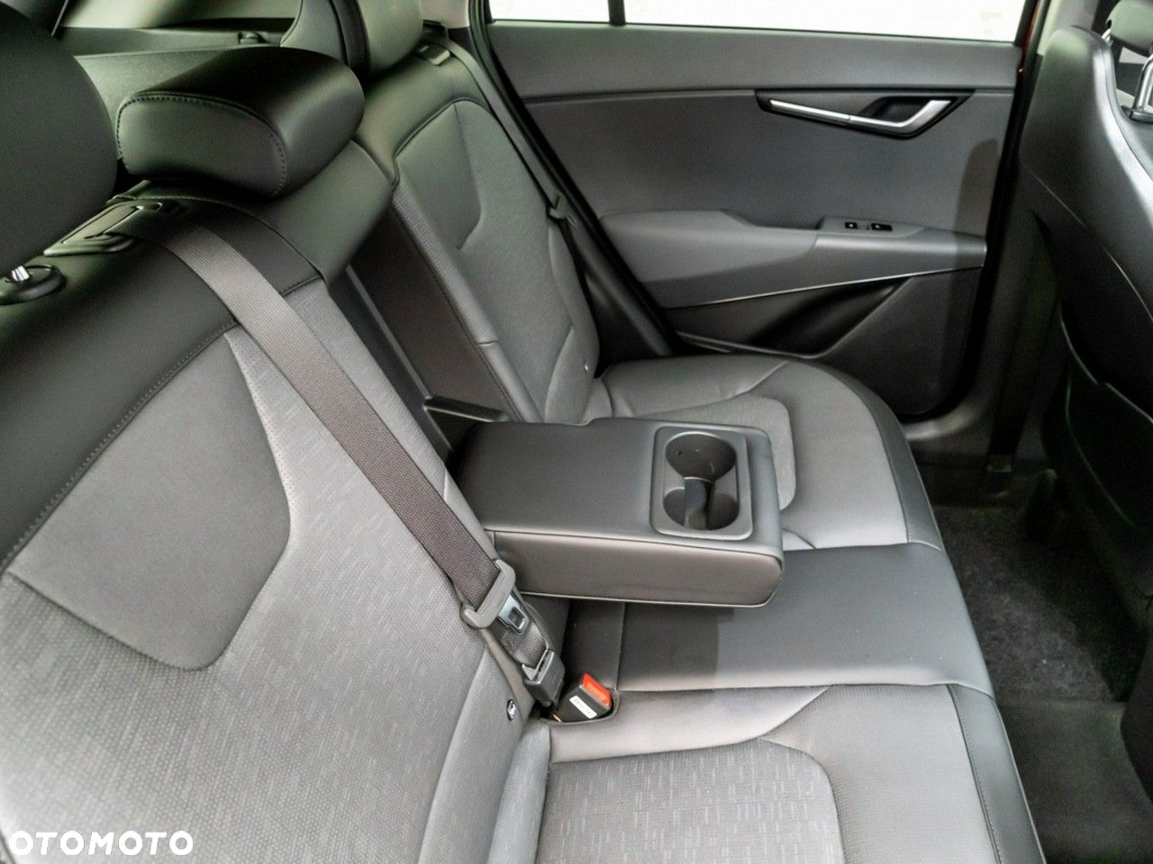 Kia Niro 1.6 GDI Plug-In Hybrid Business Line - 24