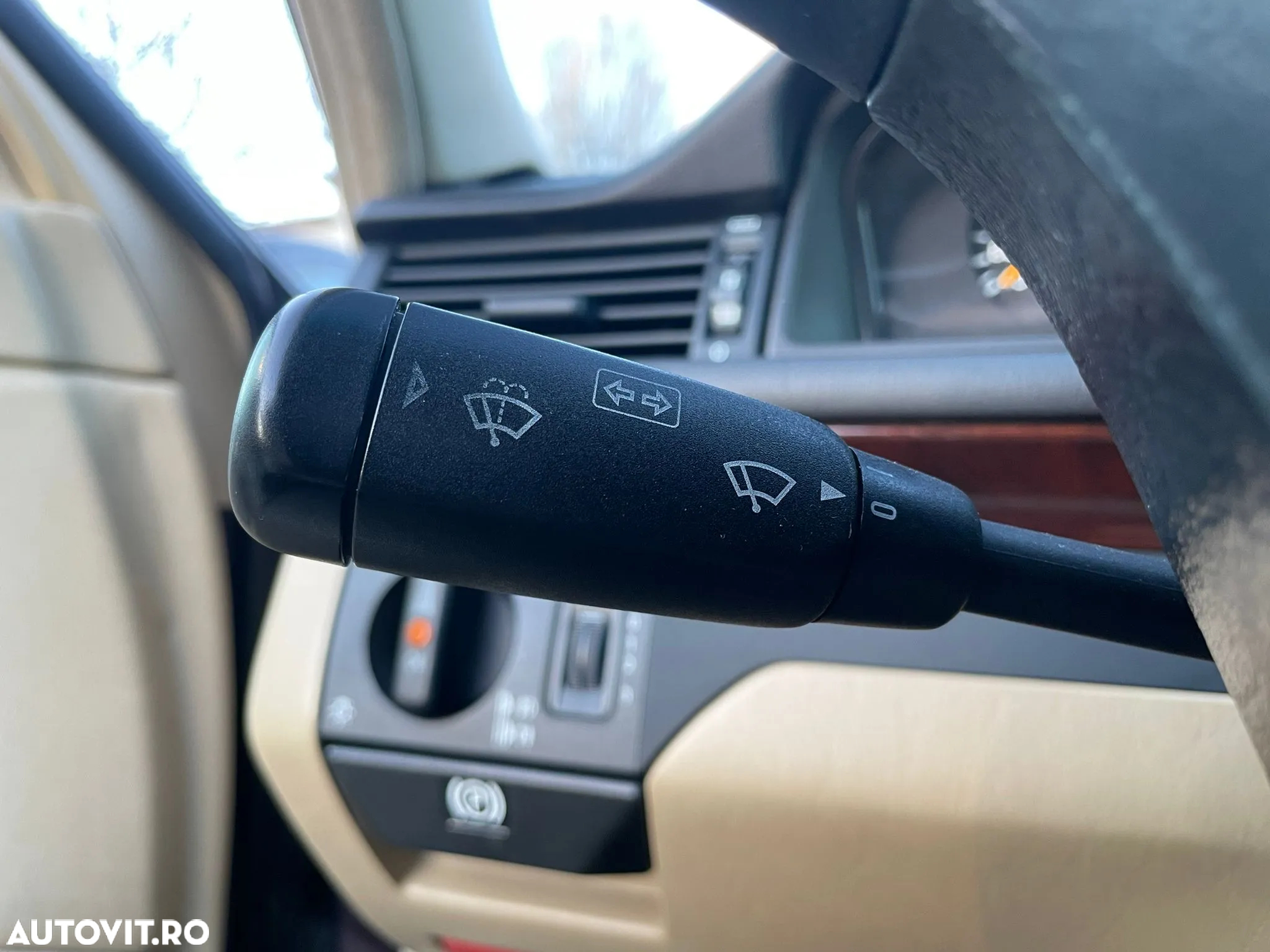 Mercedes-Benz E - 20