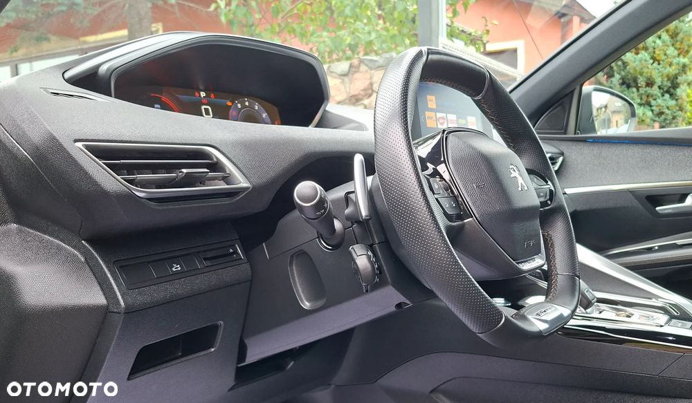 Peugeot 3008 PureTech 130 Stop & Start GPF EAT8 GT - 28