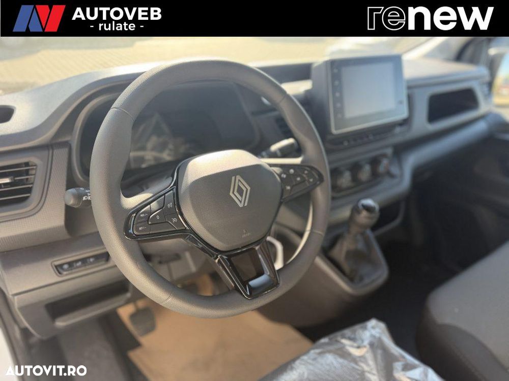 Renault Trafic - 9