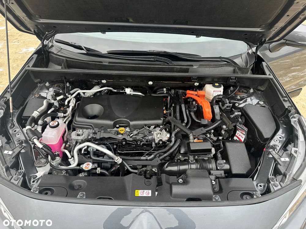 Suzuki Across PLUG-IN HYBRID - 9