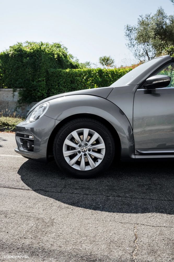 VW New Beetle Cabriolet 1.2 TSI DSG - 15