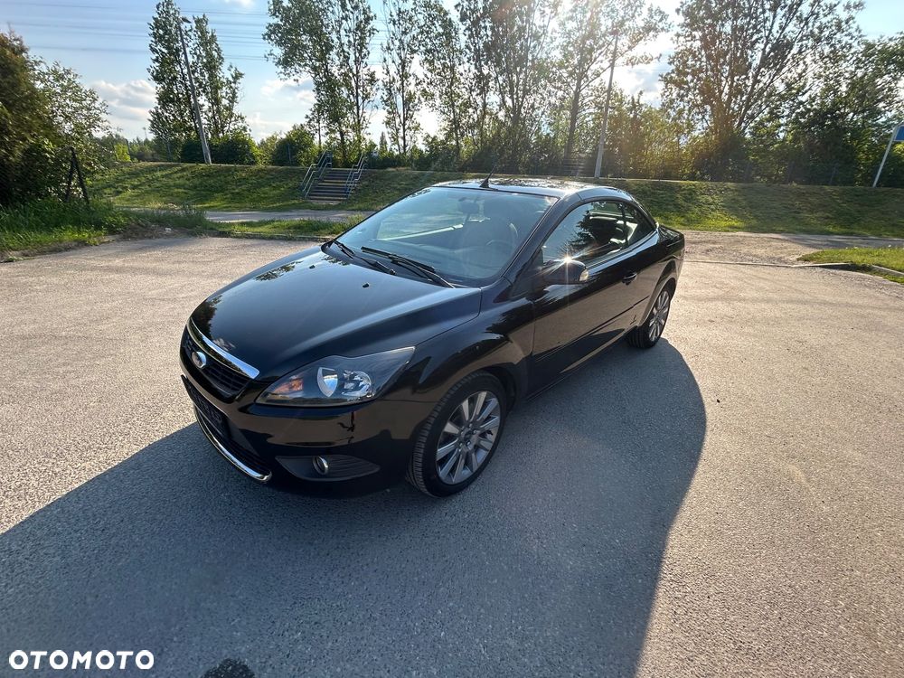 Ford Focus 2.0 16V Sport - 32