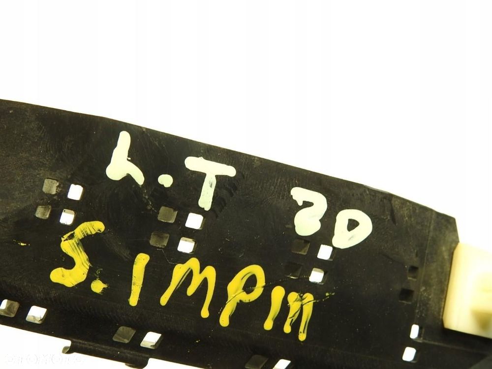 ŚLIZG ZDERZAKA LEWY TYŁ SUBARU IMPREZA III GH - 2