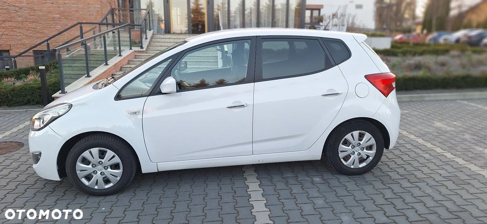 Hyundai ix20 1.6 blue Trend - 16