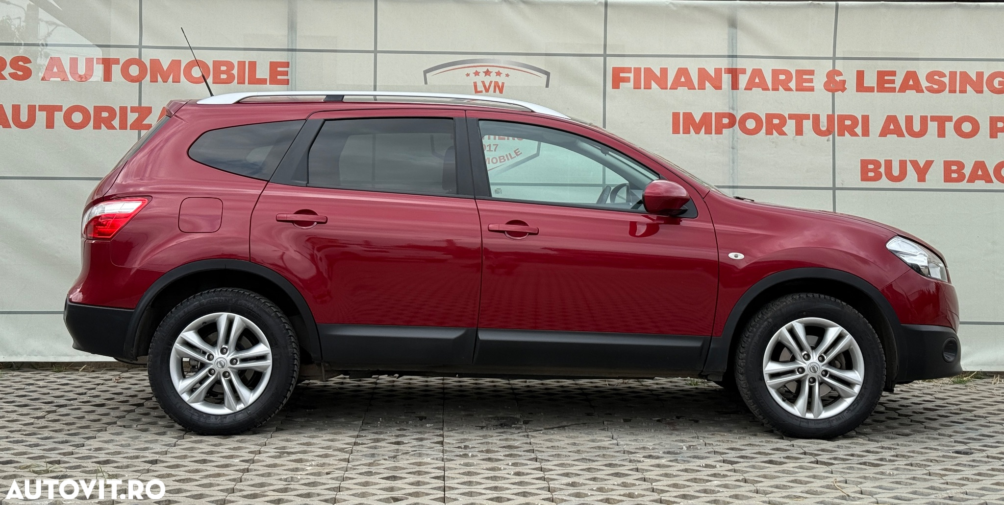 Nissan Qashqai+2 +2 1.6 2WD Visia - 9